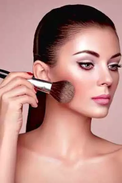 Avoid heavy makeup